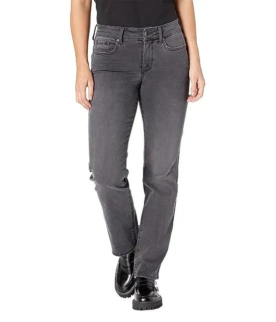 Petite Marilyn Straight Jeans in Gilt