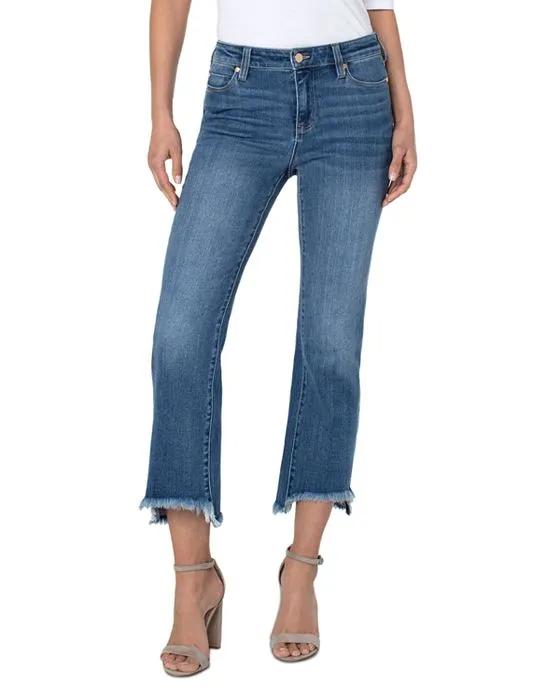 Petites Hannah Mid Rise Crop Flared Jeans in Orielle