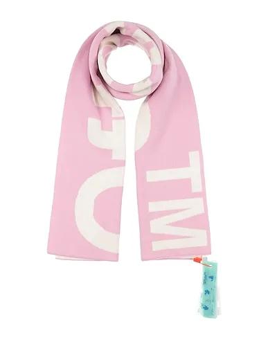 Pink Knitted Scarves and foulards