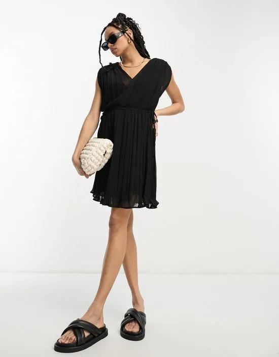 plisse mini dress in black