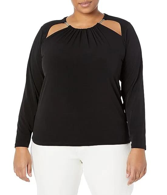 Plus Size Solid Chain Cutout Top