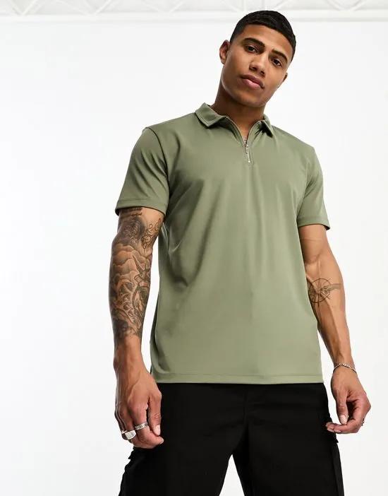 polo shirt in khaki scuba