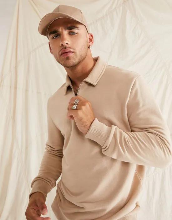 polo sweatshirt with zip in sesame