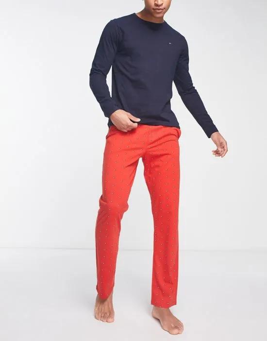 printed pajama set in red