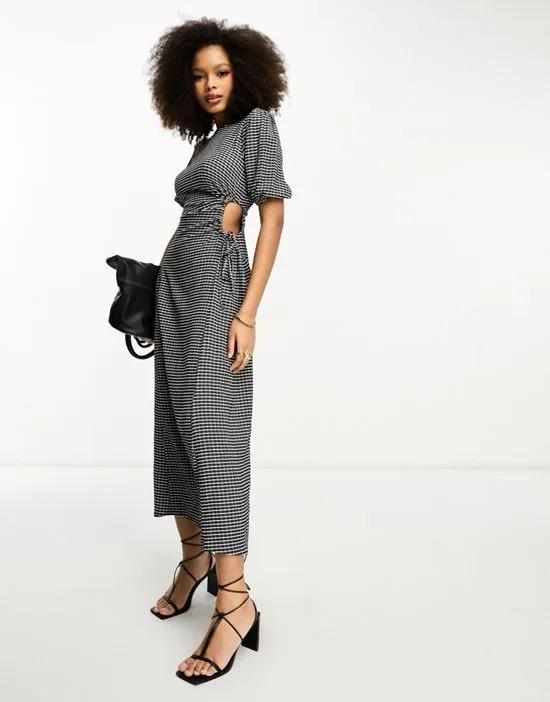 puff sleeve smock midi dress with cut out side in mono check