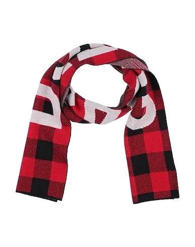 Red Knitted Scarves and foulards