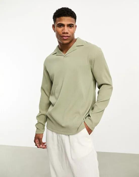 relaxed long sleeve polo T-shirt in khaki crepe fabric