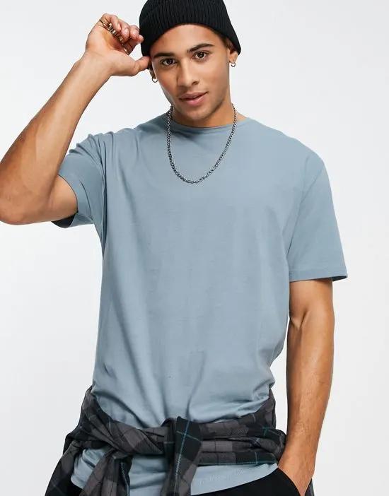 relaxed longline t-shirt with curved hem in blue