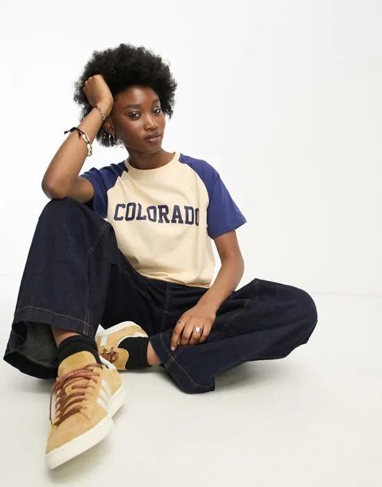 relaxed raglan T-shirt with embroidered colorado graphic