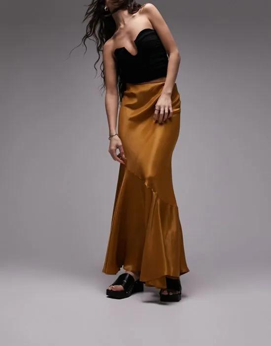 seamed detail maxi skirt in tan