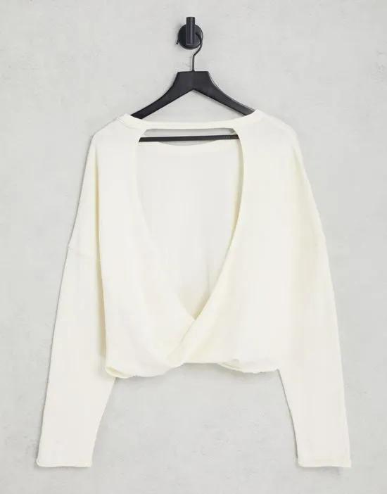 see you tonight backless pullover in white