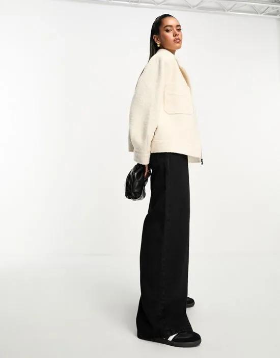 short boucle jacket in ecru