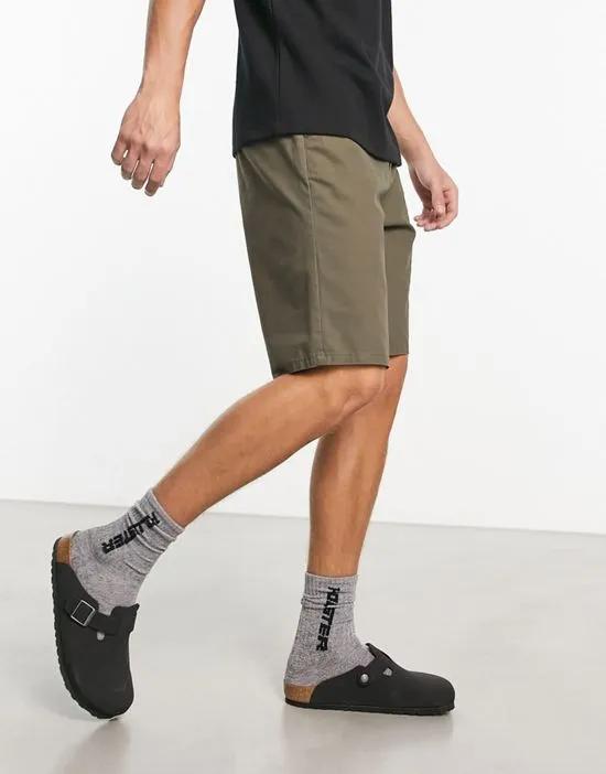 skater fit chino shorts in khaki