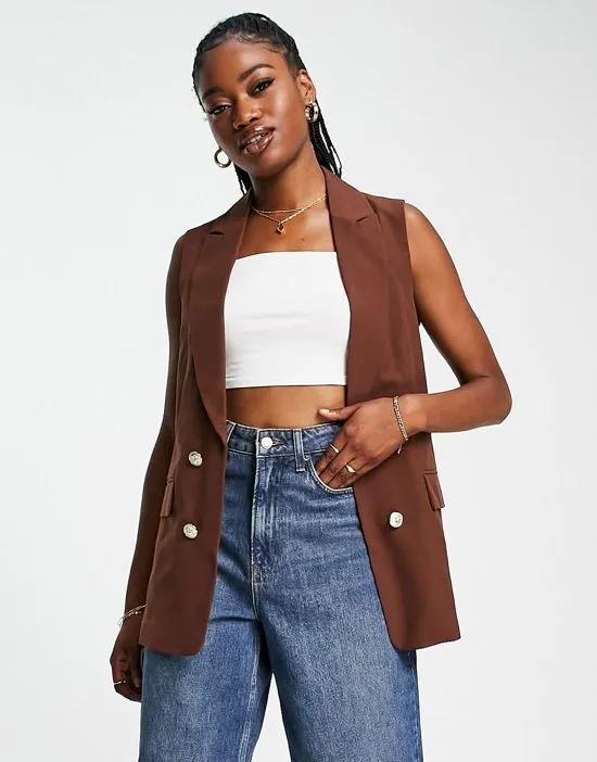 sleeveless blazer in chocolate
