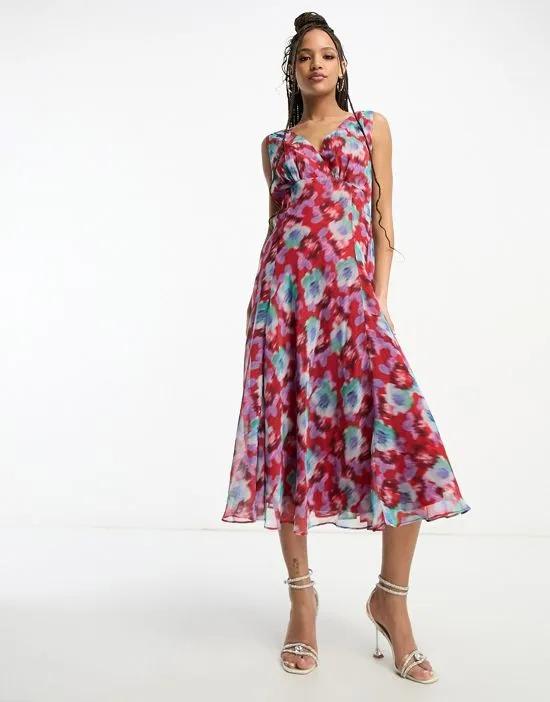 sleeveless midaxi dress in blurred red floral