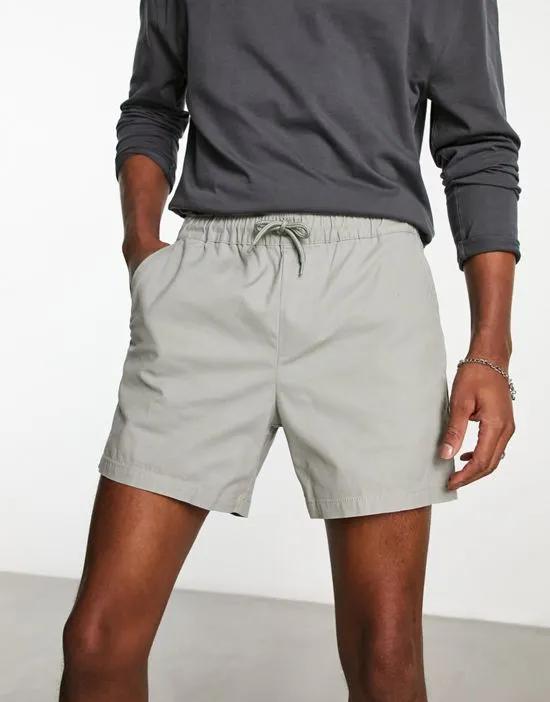 slim fit chino shorts in khaki