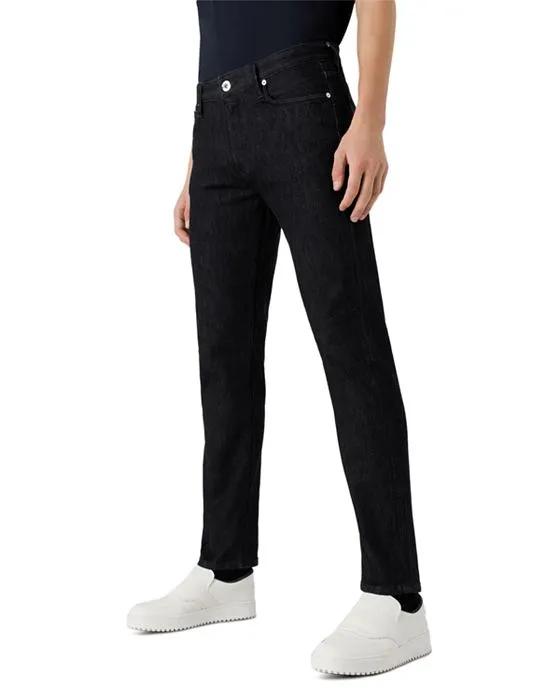 Slim Fit Jeans in Solid Dark