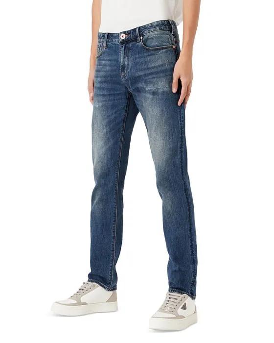 Slim Fit Jeans in Solid Dark