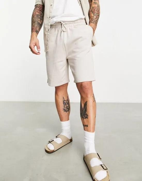 slim jersey shorts in gray beige