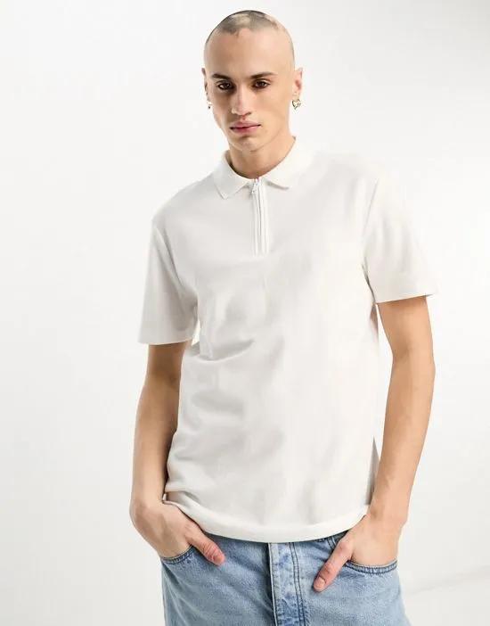 slim polo in white