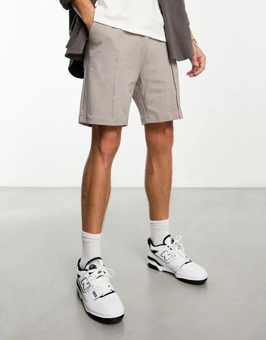 slim shorts in brown pique
