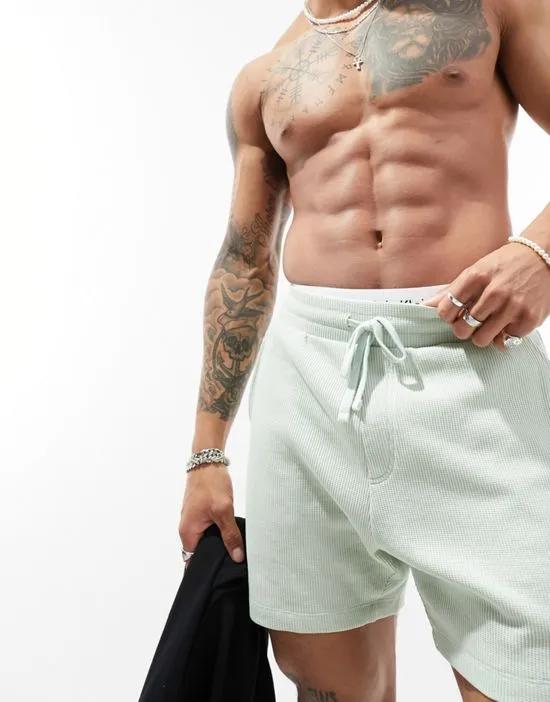 slim shorts in sage green waffle