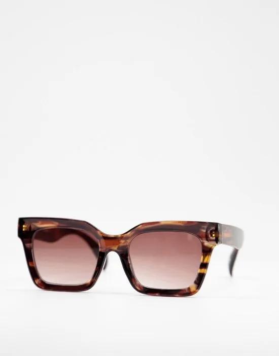 square bevel sunglasses in tort - MULTI
