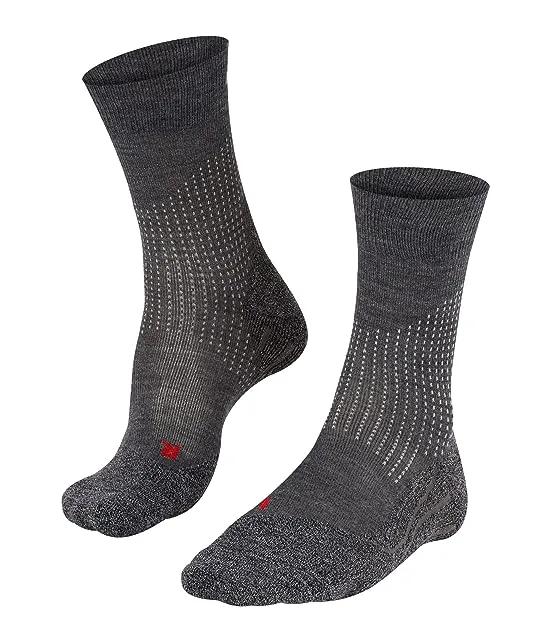 Stabilizing Wool Mid-Calf Running Socks
