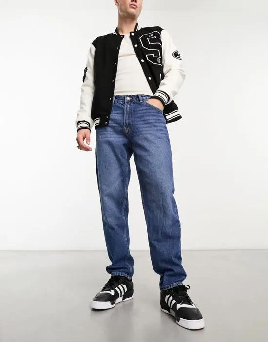 straight vintage jeans in dark blue