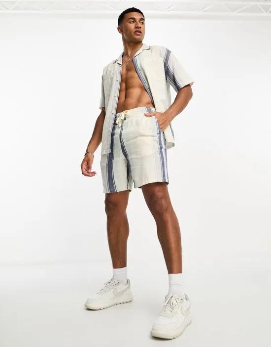 stripe short in white - part of a set