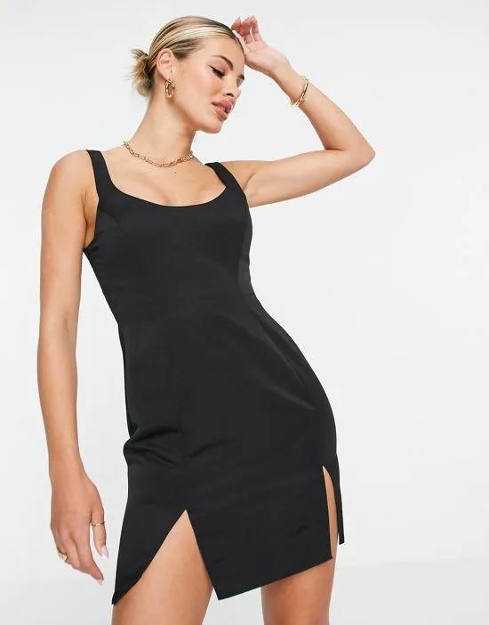 structured scoop mini dress with split detail in black