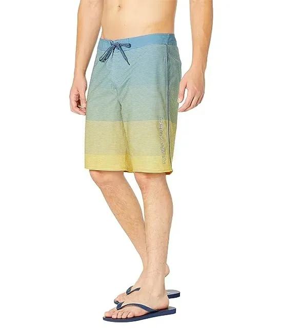 Surfsilk Massive 20" Boardshorts