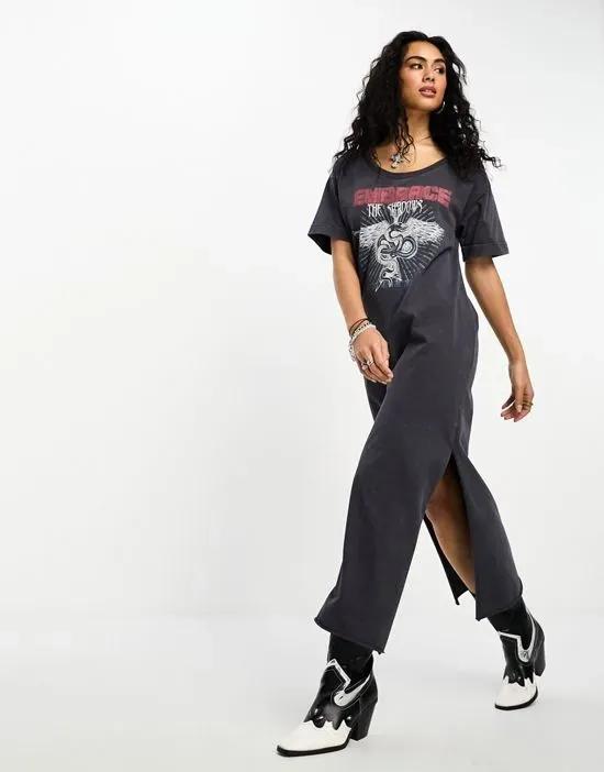 t-shirt midi dress with split hem and graphic in washed gray