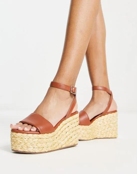 Tali raffia detail wedge in tan