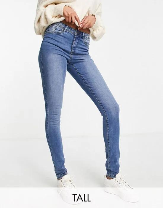 Tanya skinny jeans in mid blue