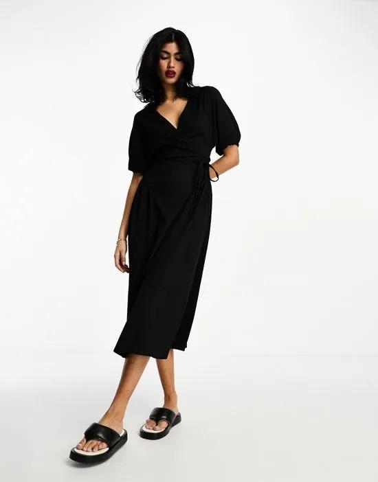 textured crinkle wrap midi dress with tie side in black