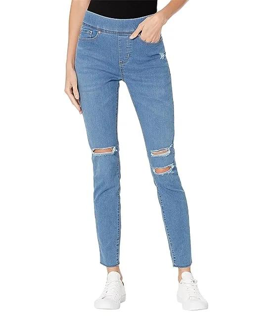 Totally Shaping Pull-On Skinny Jeans