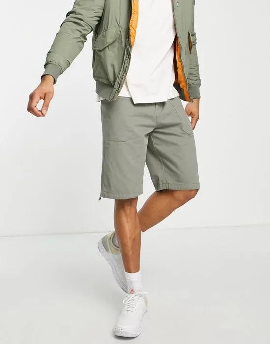 washed cotton cargo shorts in khaki