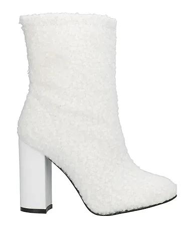 White Bouclé Ankle boot