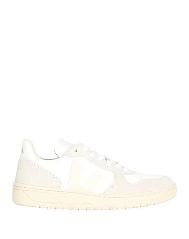 White Leather Sneakers V-10
