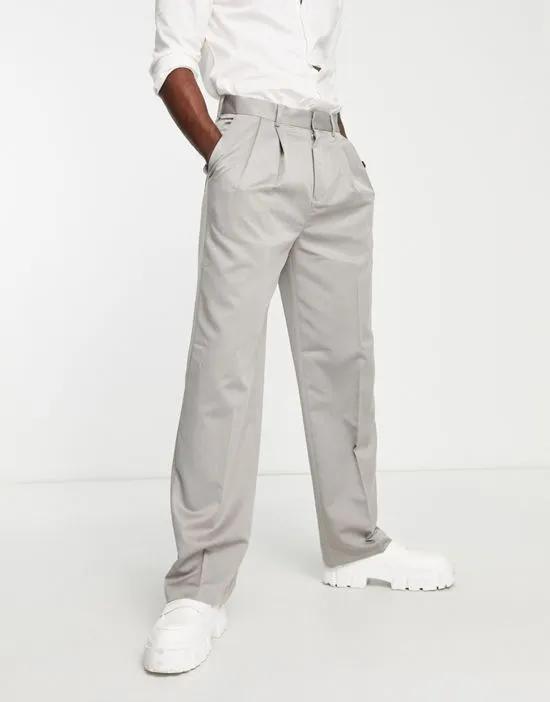 wide leg pants in gray tonic