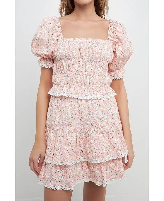 Women's Floral Eyelet Smocked Cropped Top