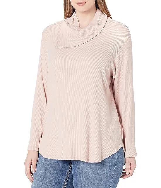 Women's Plus Size Drape Neck Shirttail Top