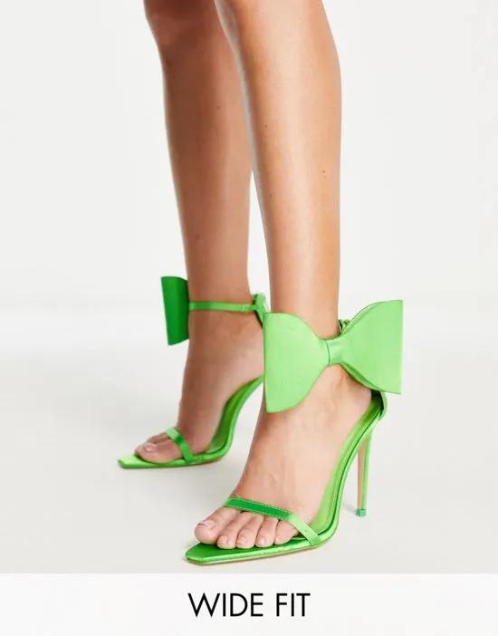Zeal oversized bow heel sandals in green