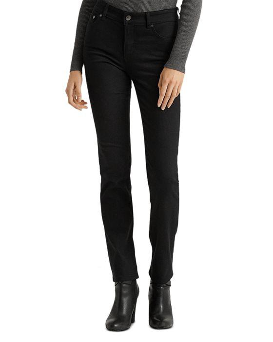 Mid Rise Straight Leg Super Stretch Jeans in Black