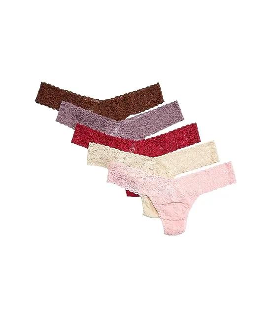 5 Pack Signature Lace Low Rise Thongs in Printed Box