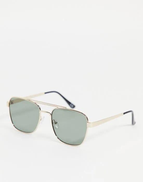 70s aviator sunglasses in gold with retro lens and brow bar detail
