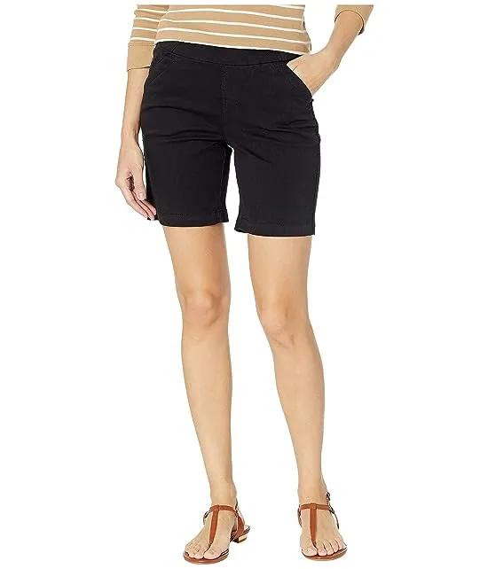 8" Gracie Pull-On Shorts in Twill