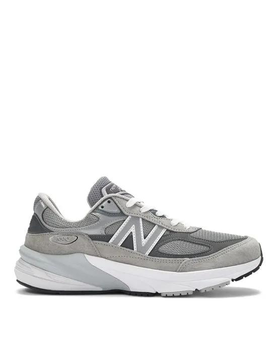 990v6 sneakers in gray