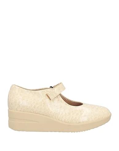 AGILE By RUCOLINE | Ivory Women‘s Pump
